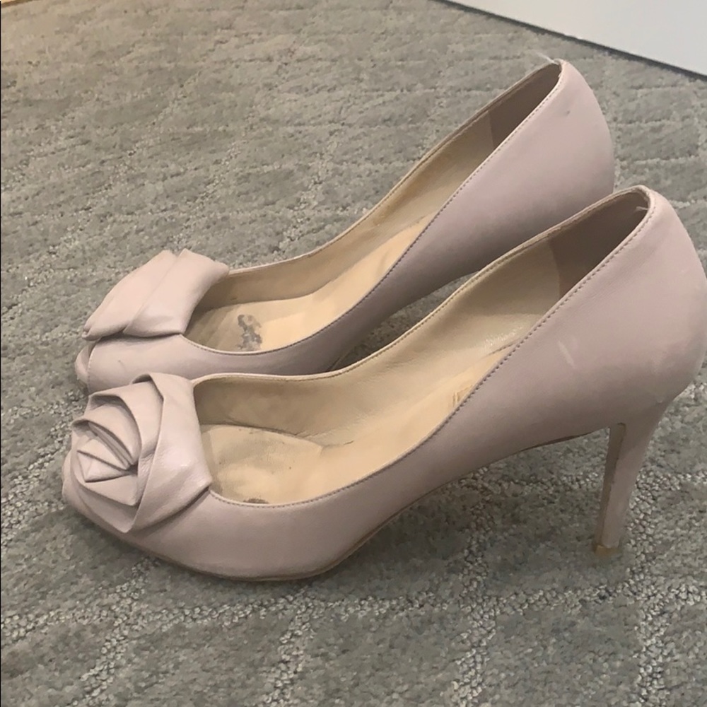 Valentino rose heels - Picture 2 of 4